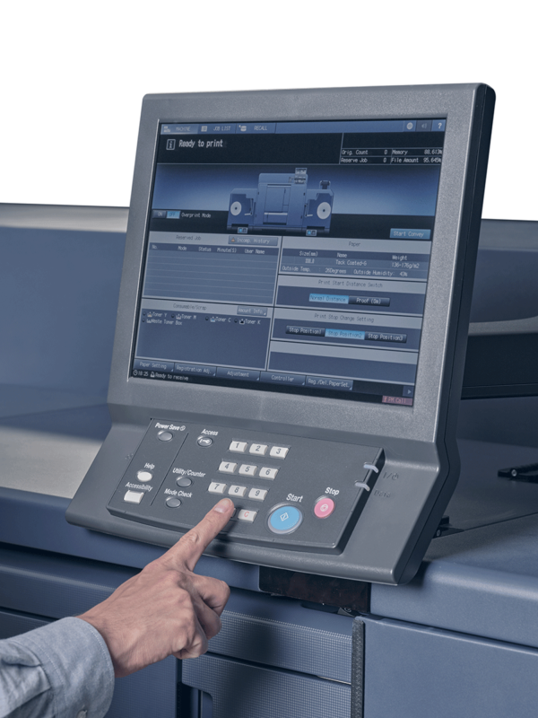 Accurio Label 230 with HDP 330